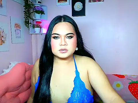 Snapshot of YourThicc_bella chatting on July 25, 2026, 5:43 pm YourThicc bella online show from July 25, 2026, 5:43 pm