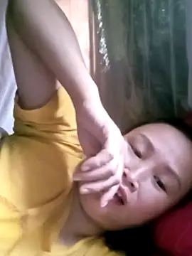 maple694 online show from October 25, 2025, 2:52 am