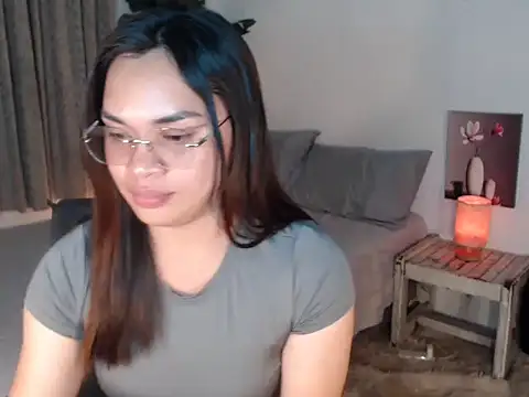 Luckystarxx online show from March 11, 2026, 6:47 pm