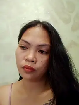 missluvv online show from April 13, 2026, 4:51 am