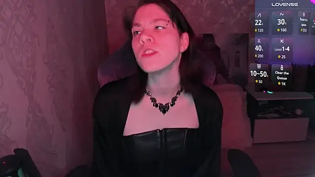 Snapshot of aestheticbeing chatting on March 23, 2026, 12:09 pm aestheticbeing online show from March 23, 2026, 12:09 pm