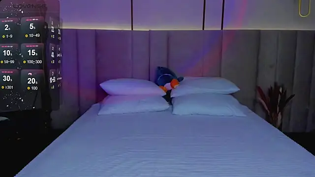 Alice Wander online show from September 9, 2025, 2:44 am