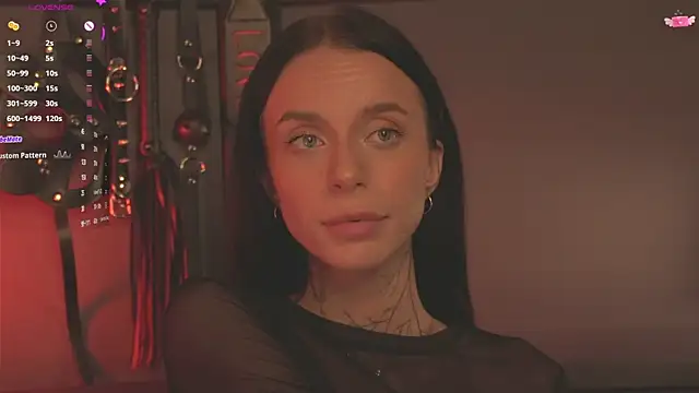 livia starwars online show from September 17, 2025, 3:35 pm