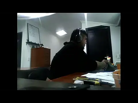 Snapshot of Rolo-Sumiso chatting on November 7, 2025, 9:26 pm Rolo-Sumiso online show from November 7, 2025, 9:26 pm