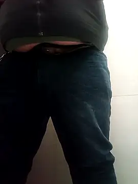 Snapshot of Rolo-Sumiso chatting on February 12, 2026, 3:07 pm Rolo-Sumiso online show from February 12, 2026, 3:07 pm