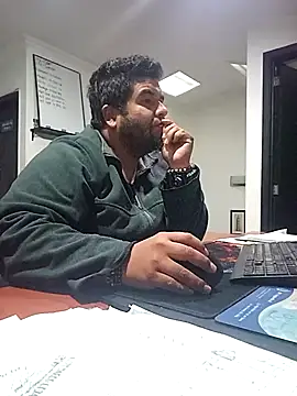 Snapshot of Rolo-Sumiso chatting on February 17, 2026, 9:43 pm Rolo-Sumiso online show from February 17, 2026, 9:43 pm