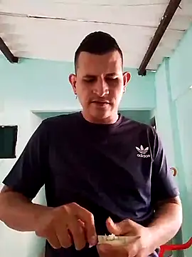 Snapshot of Kars1721 chatting on February 11, 2026, 1:27 pm Kars1721 online show from February 11, 2026, 1:27 pm