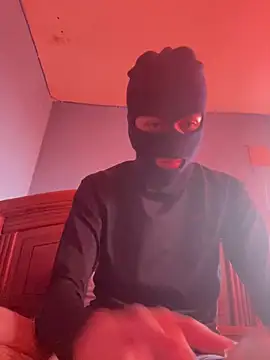 Snapshot of Sebas34_ chatting on September 30, 2025, 6:24 pm Sebas34 online show from September 30, 2025, 6:24 pm