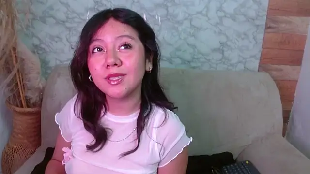 Snapshot of catalina_santana20 chatting on October 12, 2025, 2:16 pm catalina santana20 online show from October 12, 2025, 2:16 pm