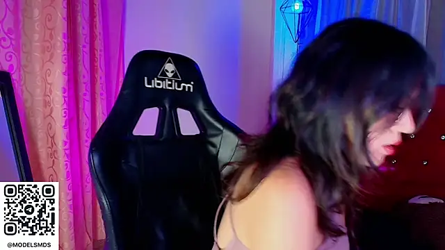 Snapshot of catalina_santana20 chatting on November 13, 2025, 8:30 pm catalina santana20 online show from November 13, 2025, 8:30 pm