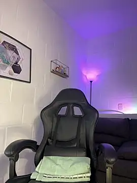 Alyson Conner online show from February 10, 2026, 12:20 pm