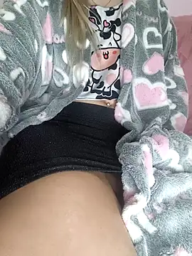 Loirinha99 online show from July 5, 2026, 4:30 am