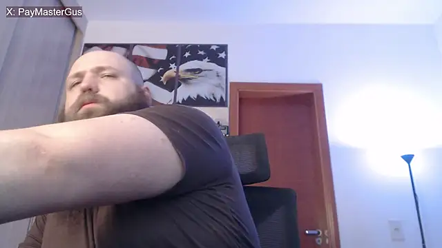 Snapshot of PayMasterGus chatting on October 26, 2025, 3:34 am PayMasterGus online show from October 26, 2025, 3:34 am