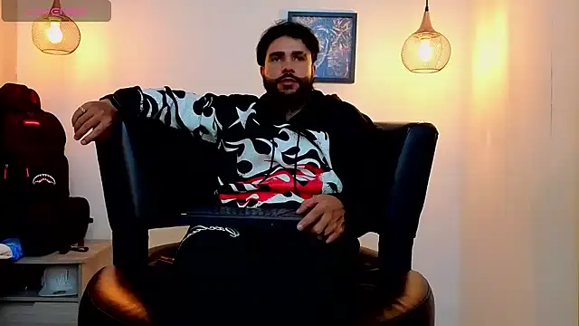 Snapshot of Apolo_rousse1 chatting on May 29, 2026, 8:51 pm Apolo rousse1 online show from May 29, 2026, 8:51 pm