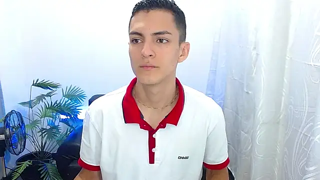 Matiius18 online show from September 18, 2025, 1:35 pm