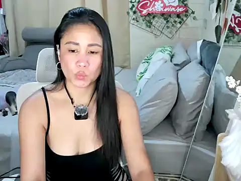 Snapshot of Shiawase1125 chatting on October 1, 2025, 8:48 pm Shiawase1125 online show from October 1, 2025, 8:48 pm