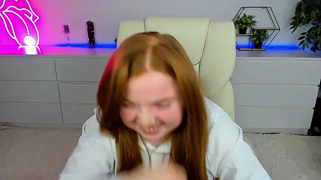 KattyRose8 online show from September 20, 2025, 12:06 pm