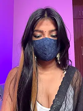 Neha18 online show from November 29, 2025, 2:09 pm