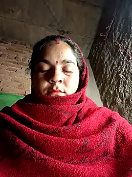 Radha hotx online show from November 17, 2025, 7:52 pm