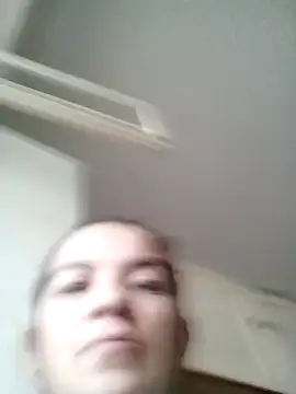 Snapshot of alinaalinutzq chatting on December 2, 2025, 7:03 am alinaalinutzq online show from December 2, 2025, 7:03 am