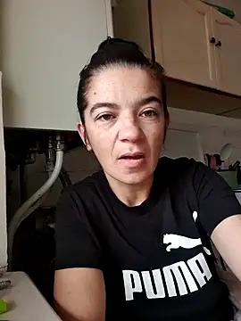 Snapshot of alinaalinutzq chatting on December 21, 2025, 6:53 am alinaalinutzq online show from December 21, 2025, 6:53 am