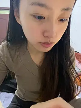 MengMeng0515 online show from January 13, 2026, 12:21 pm