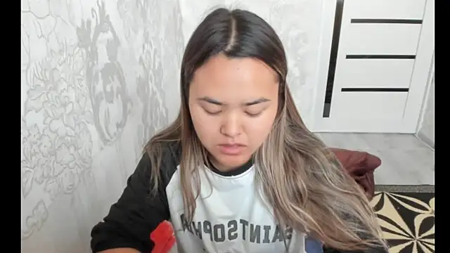 Snapshot of saika_blush chatting on November 3, 2025, 3:52 am saika blush online show from November 3, 2025, 3:52 am