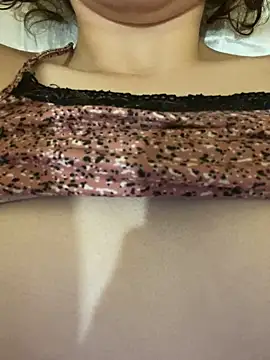 Mroma89six online show from October 4, 2025, 2:59 pm