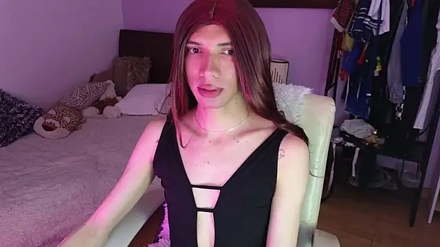 mirandahabach333 online show from September 25, 2025, 10:46 pm