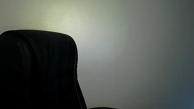 Snapshot of TiaDoll chatting on July 13, 2026, 3:31 am TiaDoll online show from July 13, 2026, 3:31 am