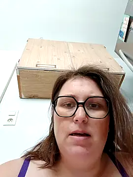 Fformesx online show from September 29, 2025, 11:59 am