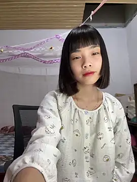 andymi1 online show from May 21, 2026, 2:29 am