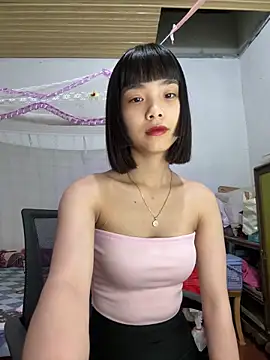 andymi1 online show from May 23, 2026, 2:06 am