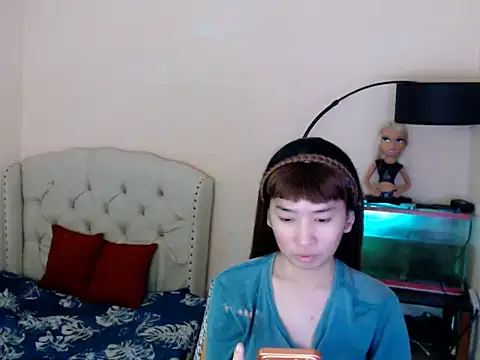 Snapshot of ShantalFoxxy_ chatting on April 28, 2026, 3:00 am ShantalFoxxy online show from April 28, 2026, 3:00 am