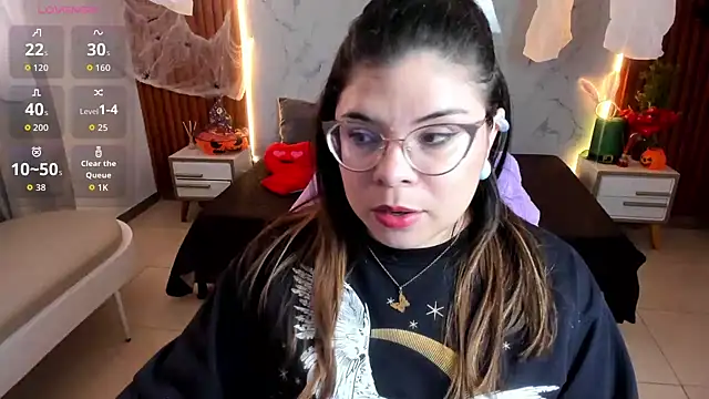 shasha bloom online show from October 28, 2025, 7:38 pm