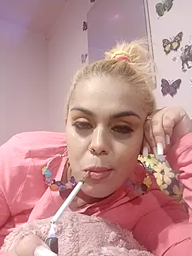 izauri2025 online show from September 28, 2025, 3:39 pm