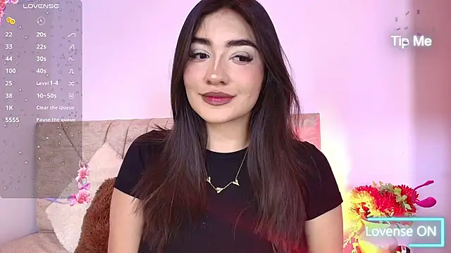 sweet artemiis online show from April 22, 2026, 8:10 pm