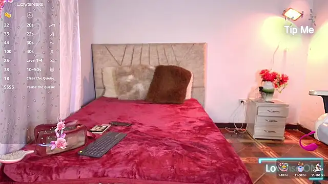 sweet artemiis online show from May 12, 2026, 9:01 pm