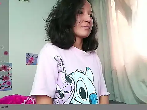 Natzu Choi online show from April 3, 2026, 10:19 pm