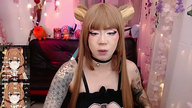 Snapshot of jadedelux_ chatting on October 15, 2025, 2:39 pm jadedelux online show from October 15, 2025, 2:39 pm