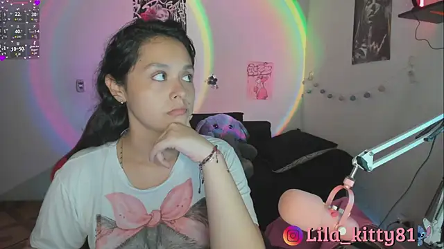 Snapshot of lila_kitty81 chatting on November 12, 2025, 7:03 pm lila kitty81 online show from November 12, 2025, 7:03 pm