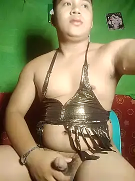 bigcock cummer online show from May 24, 2026, 8:36 pm