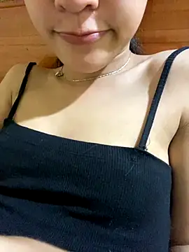 Snapshot of Sayhi_xo chatting on September 21, 2025, 3:24 pm Sayhi xo online show from September 21, 2025, 3:24 pm