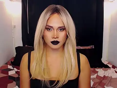 YllanaAltheaXxX online show from February 7, 2026, 5:22 am