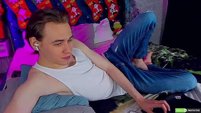 WilliamDyson online show from January 11, 2026, 3:55 am