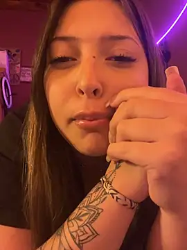 kiramedi online show from September 18, 2025, 2:57 am