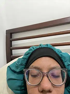 Valen1800 online show from February 20, 2026, 1:02 am