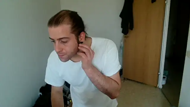 Snapshot of hei_69 chatting on December 14, 2025, 10:20 am hei 69 online show from December 14, 2025, 10:20 am