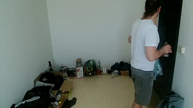 Snapshot of hei_69 chatting on December 20, 2025, 11:28 am hei 69 online show from December 20, 2025, 11:28 am