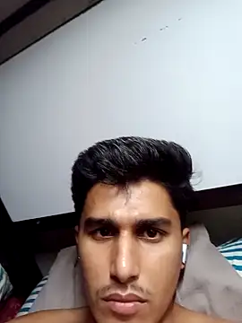 HarryChoudhary21 online show from October 13, 2025, 7:03 pm